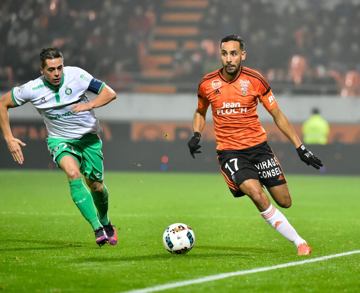 mesloub-walid-fc-lorient-romain-hamouma-st-etienne-2