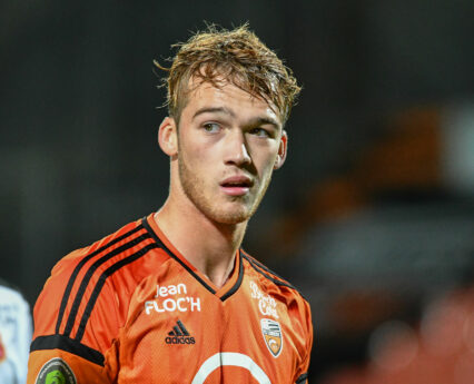 Etuin Maxime (FC Lorient)-44