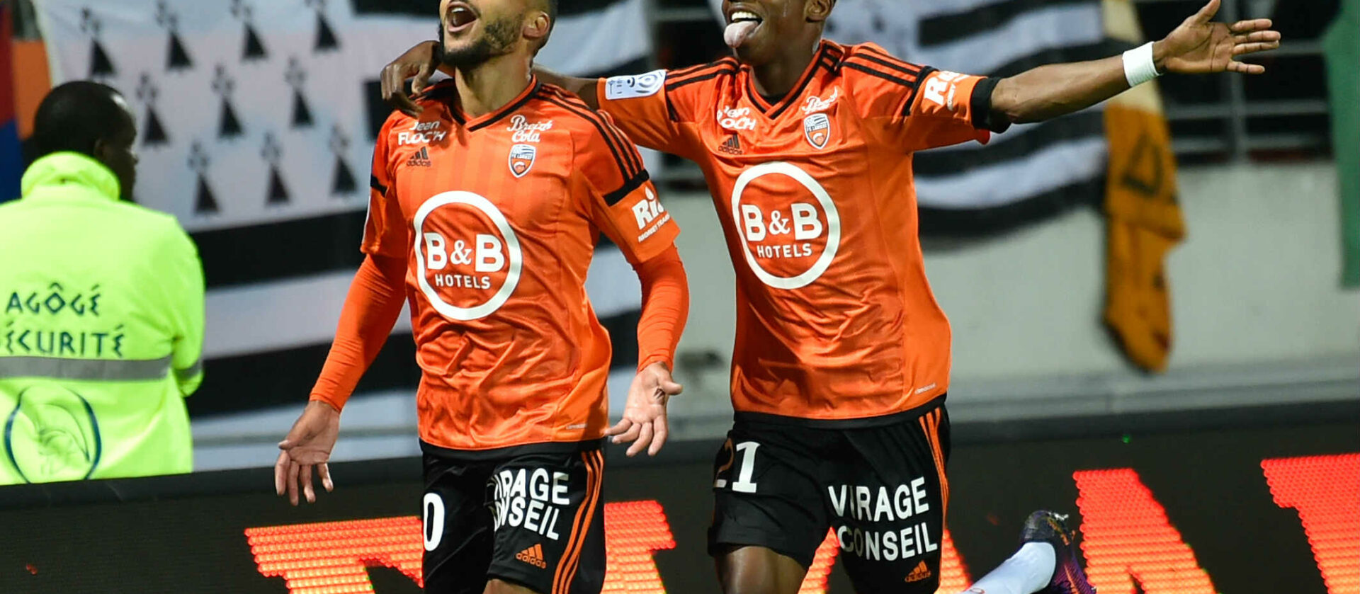 Marveaux Sylvain (FC Lorient) - Mara Mohamed (FC Lorient)-2