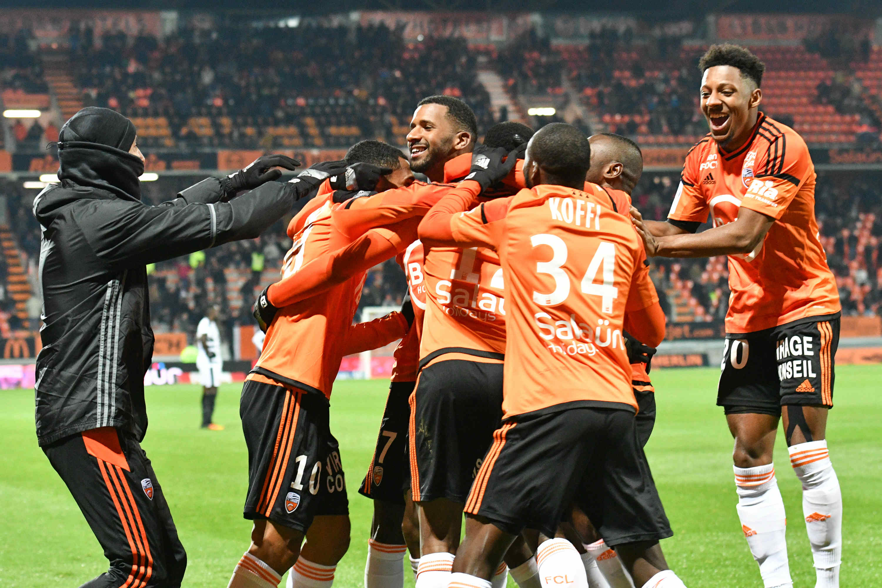 Le groupe FC Lorient Toulouse FC