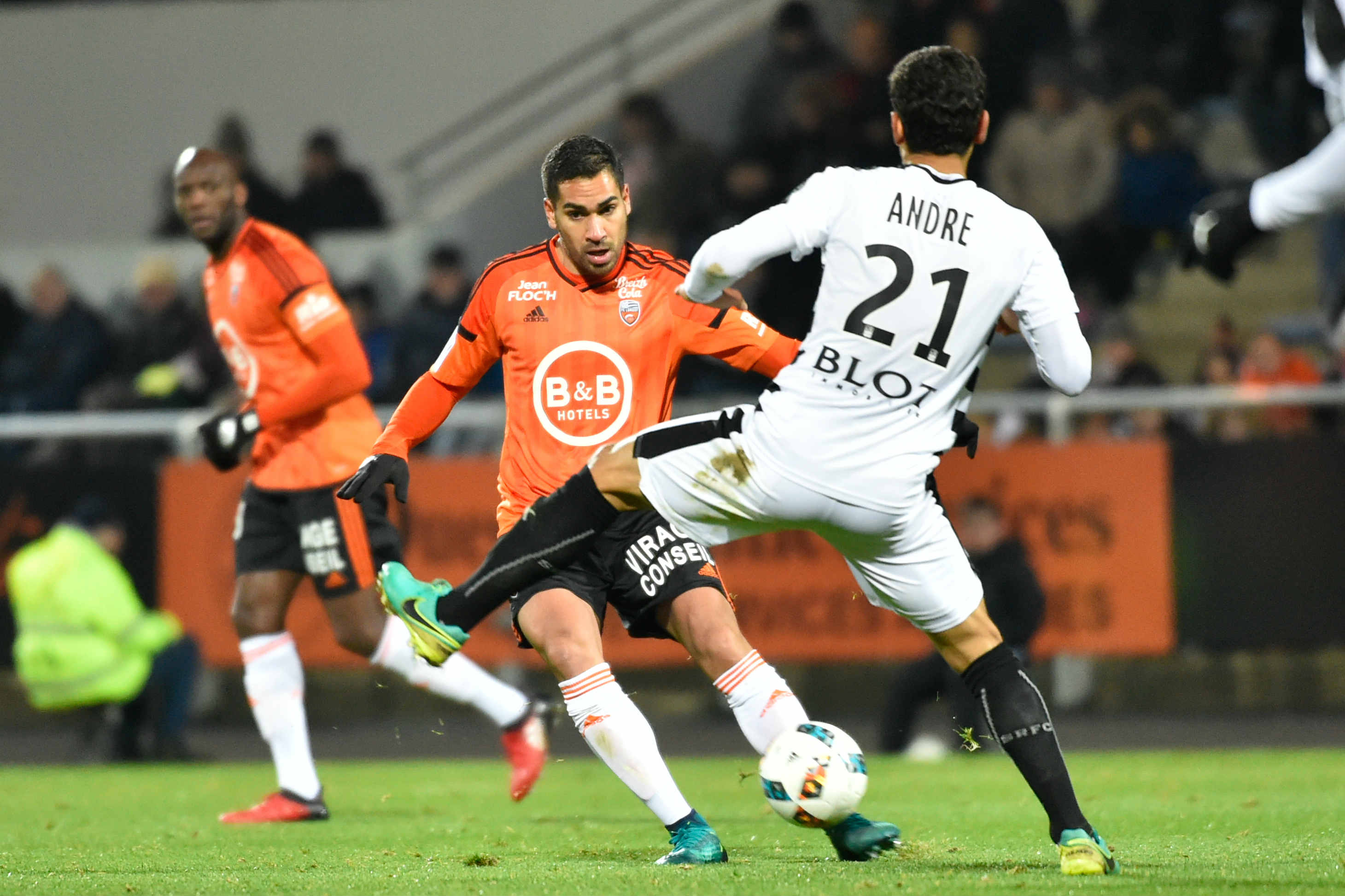 Lautoa Wesley (FC Lorient)-7