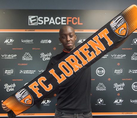 yoane-wissa-ac-ajaccio-signe-au-fc-lorient-6