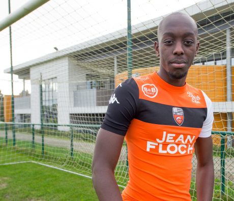 yoane-wissa-ac-ajaccio-signe-au-fc-lorient-15